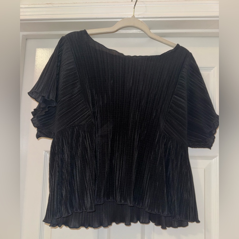Madewell Black Pleated Top